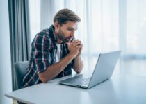 Understanding Presenteeism: Protecting Your Mental Health at Work